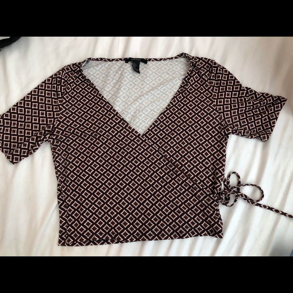 Wrap around top